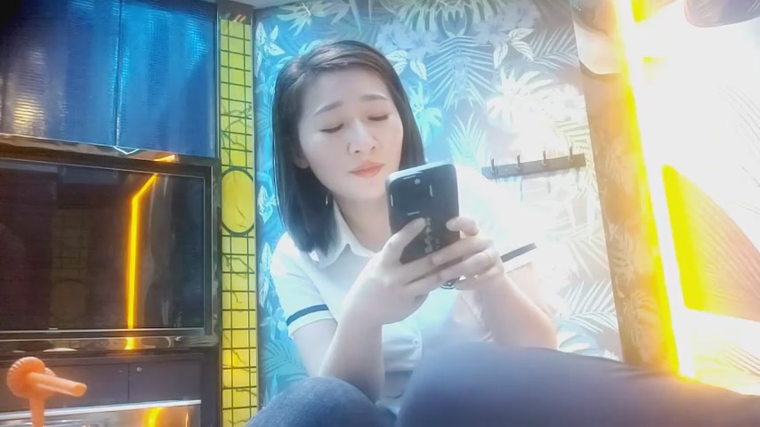 极品短发骚技师 酒店被我69狂舔淫穴 后入爆操丰满肥臀